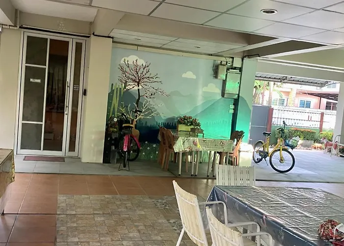 Bann In Suan